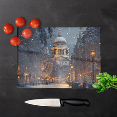 Winter'S Embrace At St. Paul'S Chopping Board