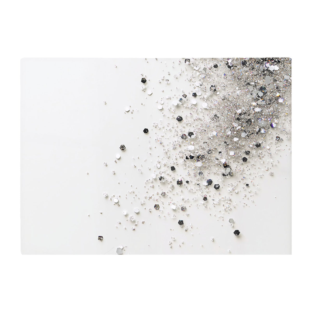 Glittering Tranquility: Pure White Chopping Board